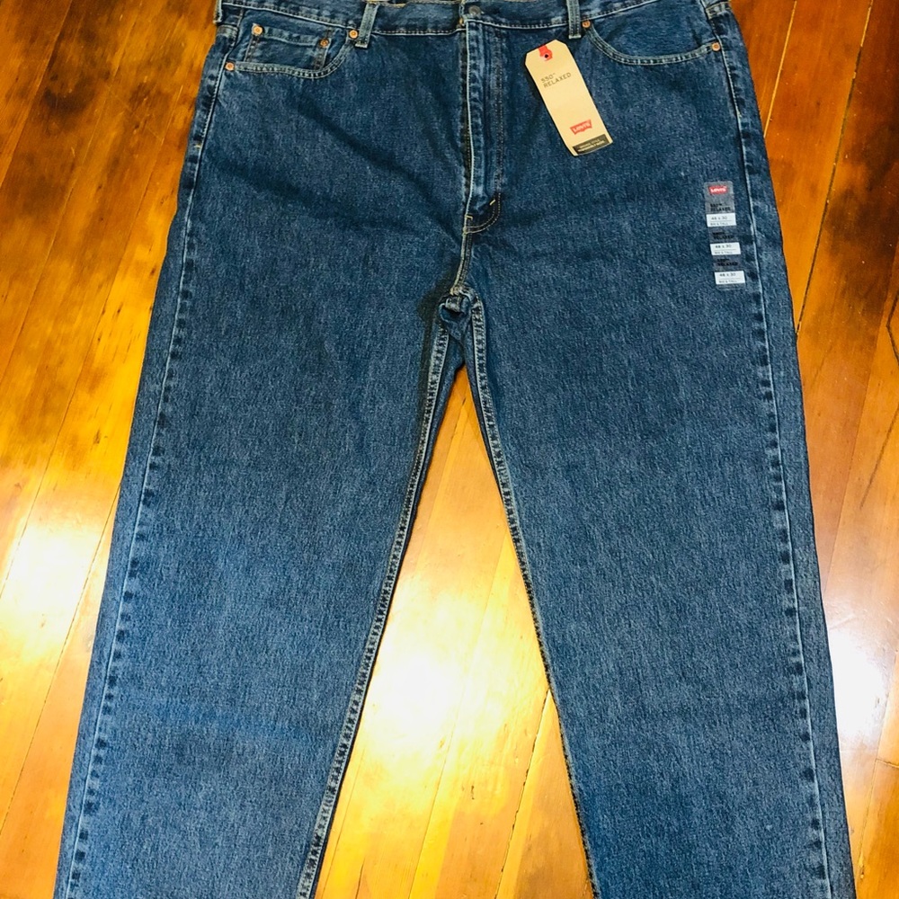 NWT : Levi’s jeans